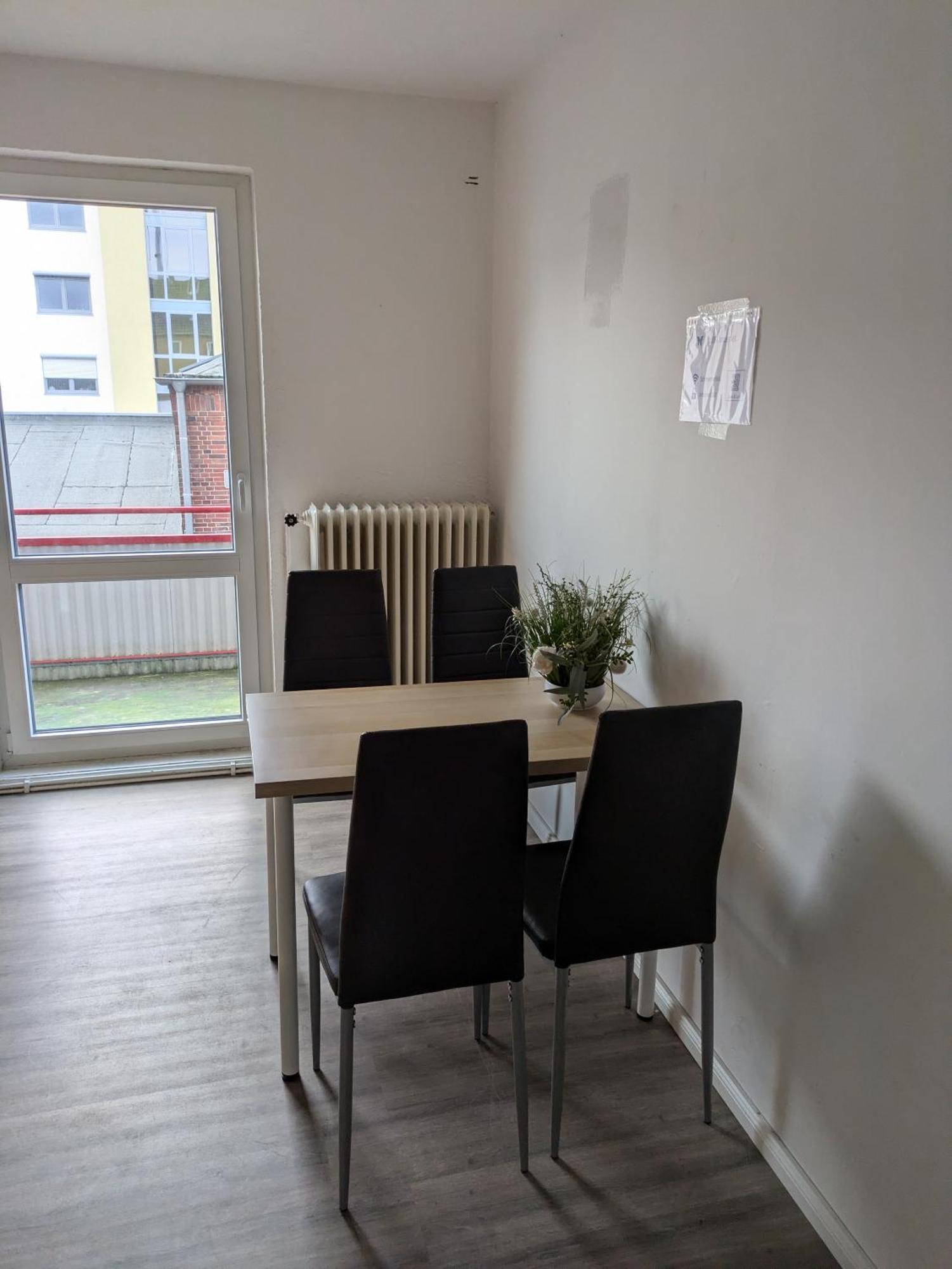 Nestoasewhv Zentrale Zimmer Zwischen City Und Suedstrand Вильгельмсхафен Экстерьер фото